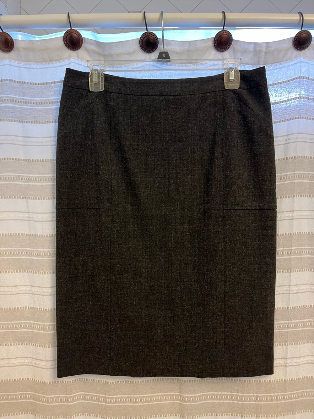Women's Body by Victoria Pencil Skirt / Professional Skirt / Size 8